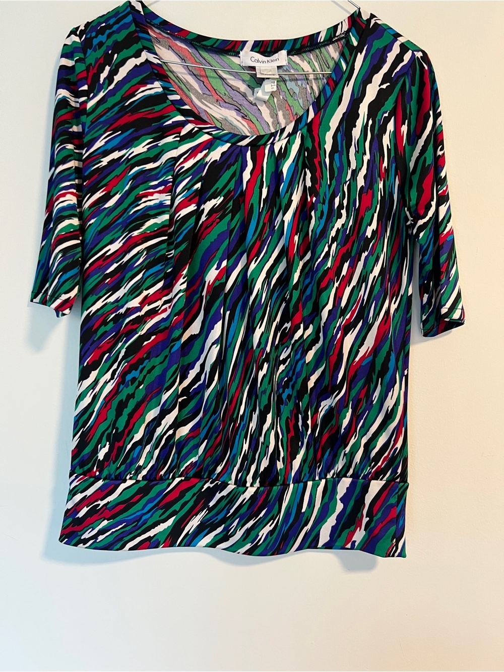 Calvin Klein Green Blue Black Printed Scoop Neck Short Sleeve Top